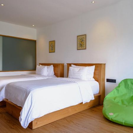 Giriwood Hotel & Villa Munduk Værelse billede